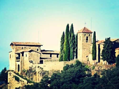 Castell De Llaes Llaés Exterior foto